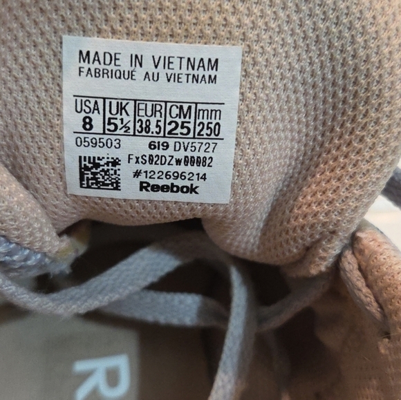 Reebok Women's Ardara 2.0 Walking Shoe Gray White Size 8 - Picture 8 of 8